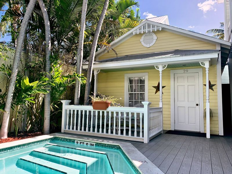 Looking For A Key West Inn? Find The Perfect Key West Bed And Breakfast ...