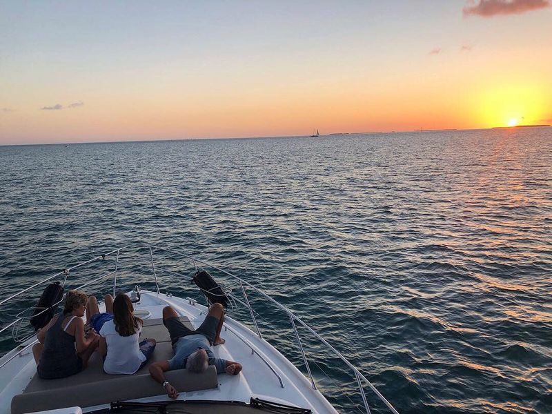sunset yacht cruise key west