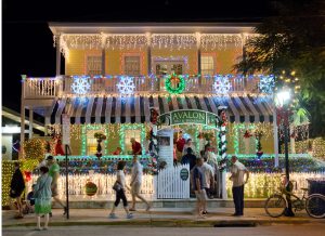 Holiday Lighted Inn Key West