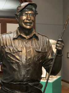 Ernest Hemingway bronze Key West
