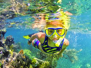 kid snorkeling Florida Keys