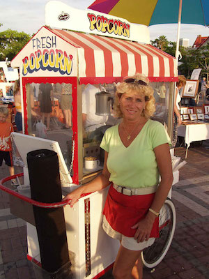 Popcorn cart at Key West's Mallory square