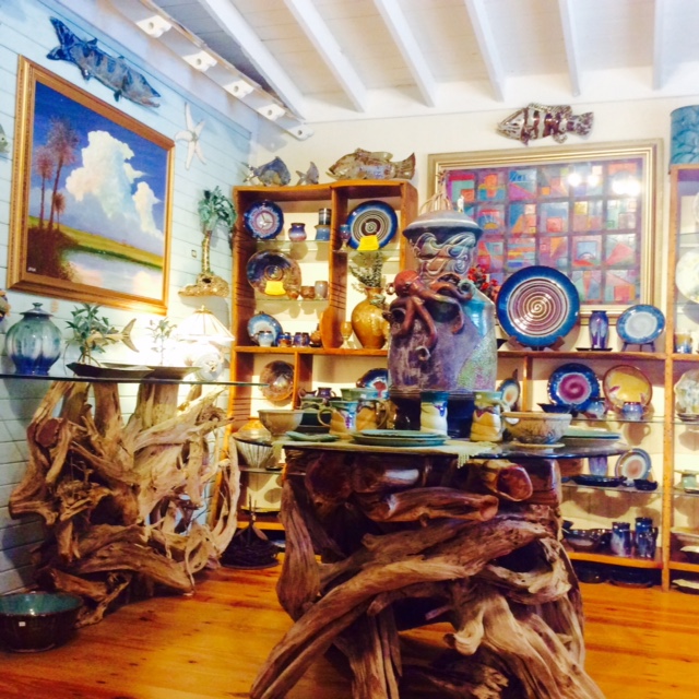 Old Road Gallery is a destination for the senses. 