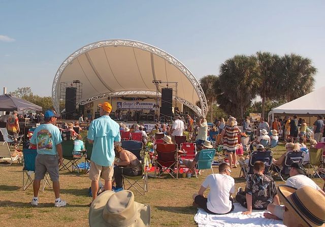 In Marathon, the outdoor amphitheater is host to Coral Head Music Fest, a fully loaded weekend of rock-and-roll music by national and regional bands. 
