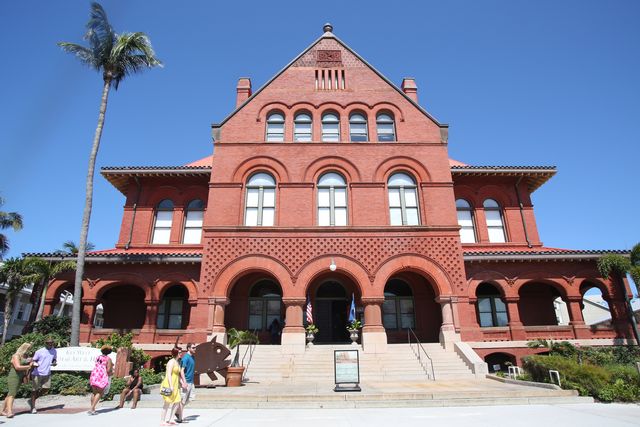 Festival attendees also can view the Hemingway Collection at Key West’s Custom House Museum. Image: Carol Tedesco