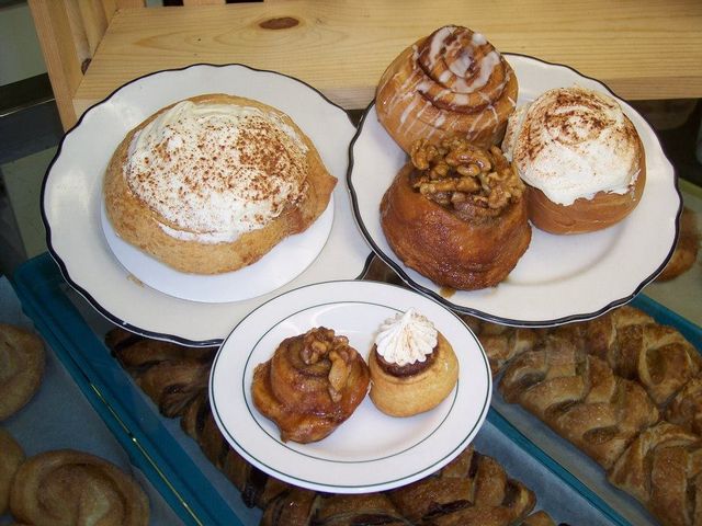 Hamburger-sized cinnamon and sticky buns, dubbed the 'best Bunz in town,' are crafted by owner Robert 'Bob' Spencer at mile marker 81.6 bayside. 