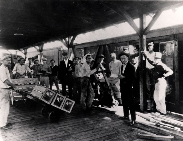 Florida East Coast Railway, Key West Extension. Cuban pineapples being repacked at the Trumbo Point railroad yard for shipment to the North. Photo: Monroe County Library Collection.