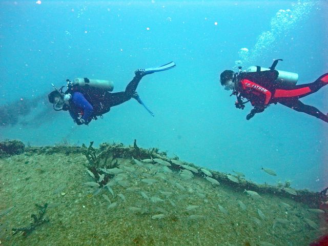 Divers explore the Duane, that is also part of the nine-shipwreck-site Florida Keys Wreck Trek program.