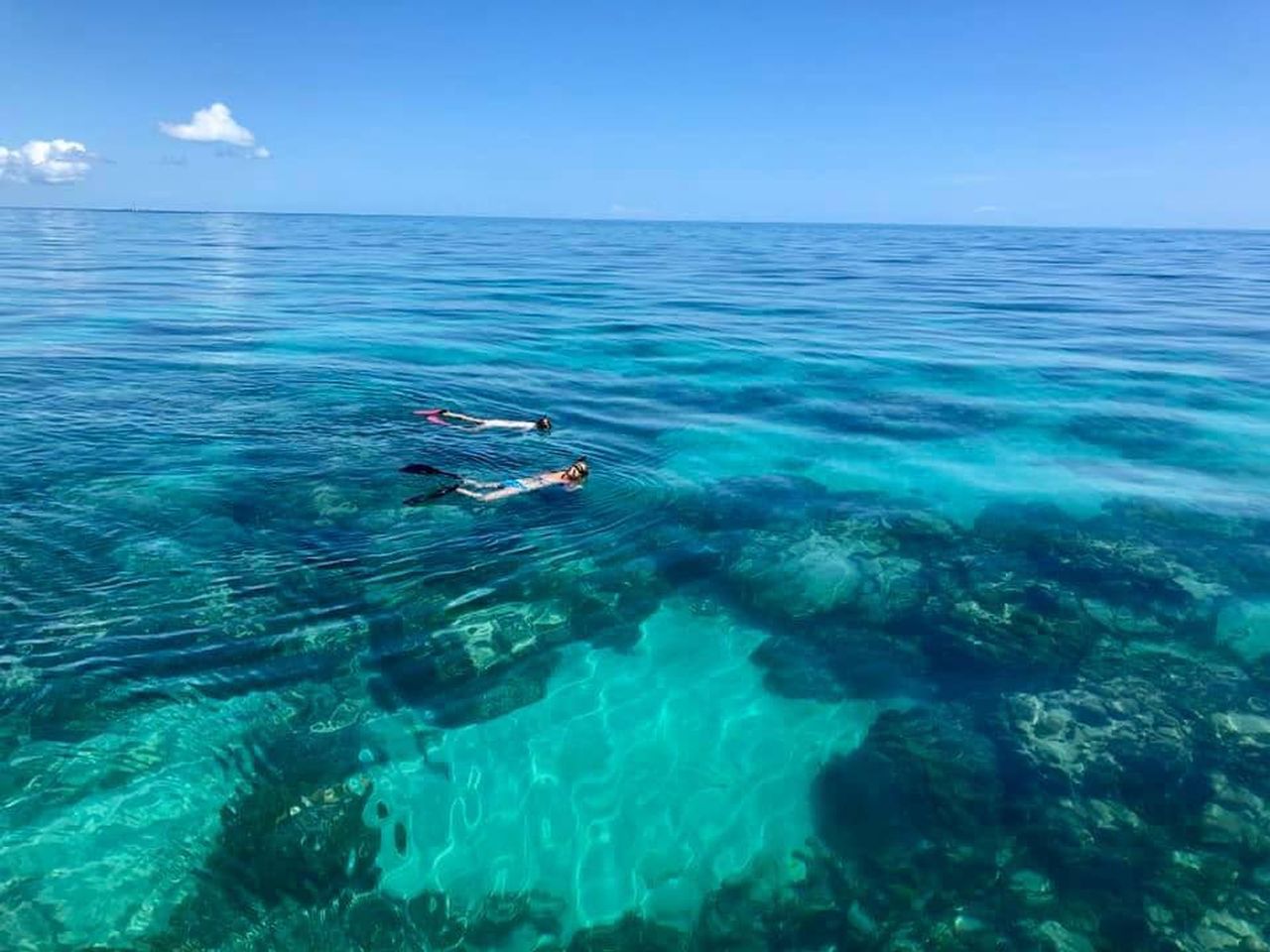 Snorkelers along a reef in the Upper Keys. Image: Scuppers Watersports Key Largo