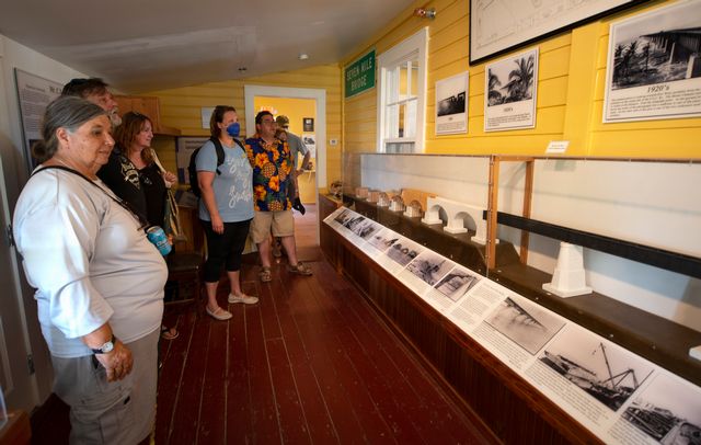 Visitors to Pigeon Key can discover the history of the island and its role in the Florida Keys Over-Sea Railroad. 
