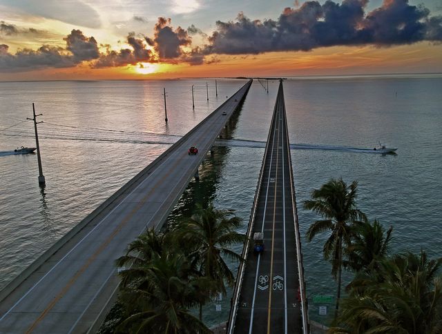 Old Seven Mile Bridge at sunset_Credit Andy Newman