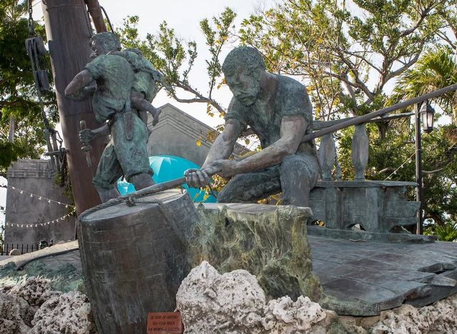 Florida Keys wreckers are memorialized in a life-size sculpture at the Key West Memorial Sculpture Garden. (Photo courtesy of Historic Tours of America)