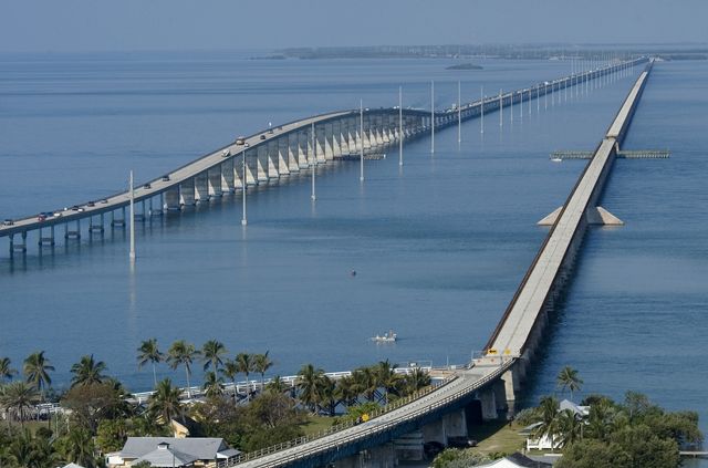 The new Seven Mile Bridge opened in 1982 to the left of the Old Seven Mile Bridge first constructed as part of the Florida Keys Over-Sea Railroad. Photo: Andy Newman