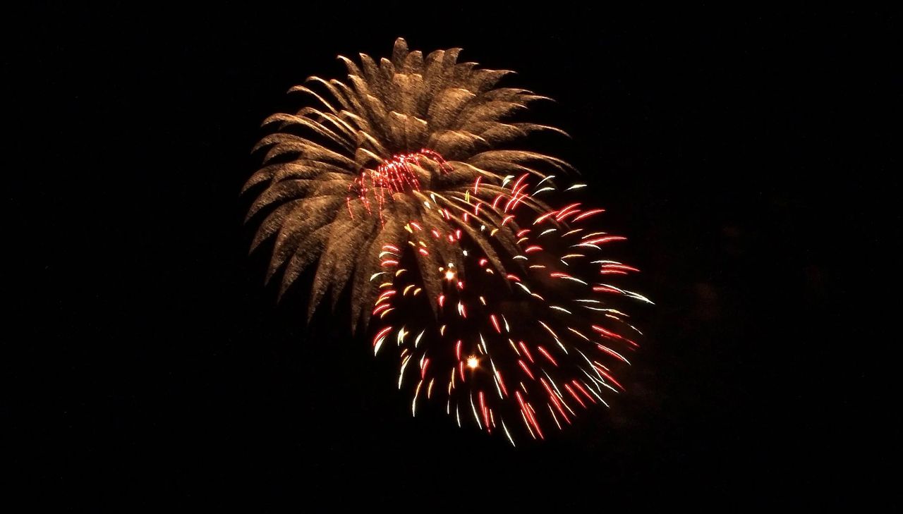 Bicentennial fireworks displays can be seen at a June 17 event in Key Largo and on July 3 in Big Pine Key. 