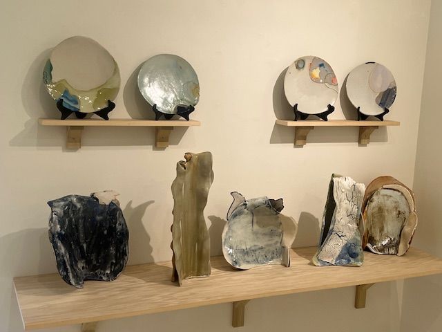Kona Kai Resort, Gallery's and Botanic Garden's latest exhibit features ceramics by abstract artist Beth Kamenstein. 