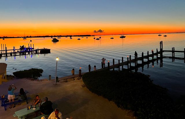 Bayside restaurants in Key Largo are renowned for their spectacular sunset views. Photo: JoNell Modys