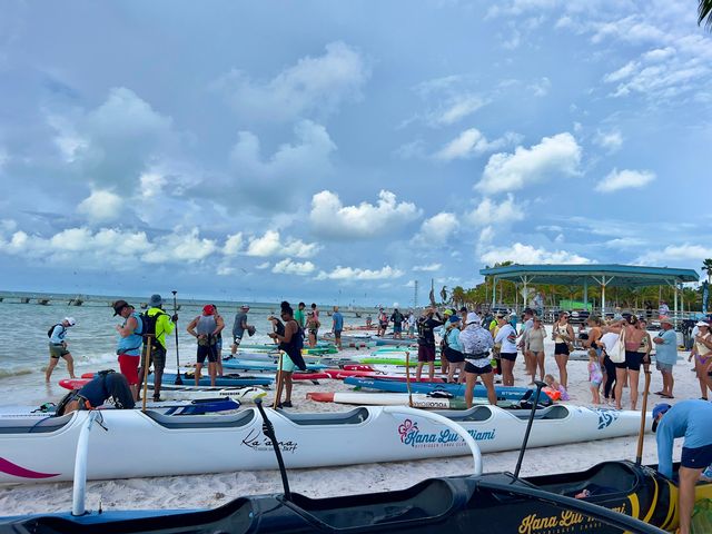 Racers paddle out from Higgs Beach then circumvent the island to return to Higgs Beach.