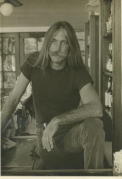A young Key West bartender in the 1970s and early '80s, Robinson met writers, actors and musicians fleeing the “real world” -- including poet Jim Harrison and then-struggling singer/songwriter Jimmy Buffett. 