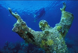 John Pennekamp Coral Reef State Park’s most referenced dive site is the Christ of the Abyss. This 9-foot-tall statue can be found on Key Largo Dry Rocks reef only 25 feet below sea level.